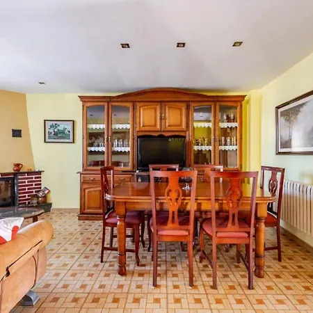 Camping Bungalow En Colloto, Espana